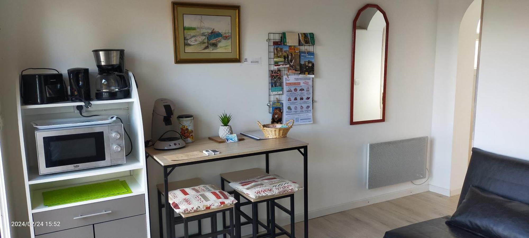Gîte climatisé L'OISELLERIE Castelnou Esterno foto